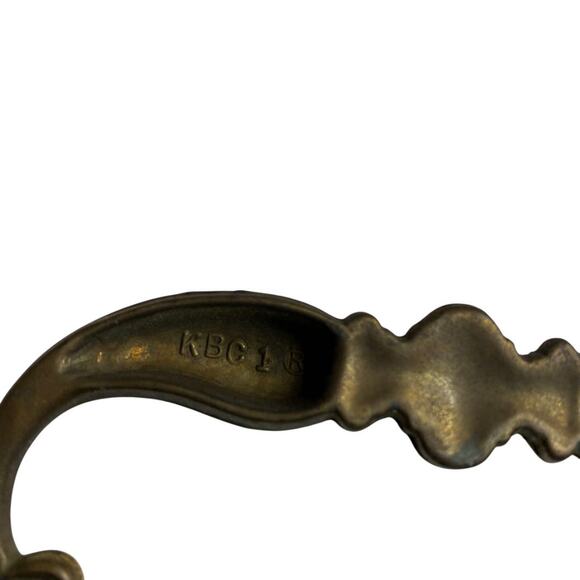 1970s Set of 4 Drawer Pulls 4.25" with 5" Plate Keeler Brass - Picture 11 of 12